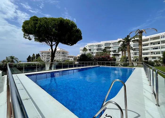 First Line To Sea, In Verdemar With Pool And Sea Views Apartamento