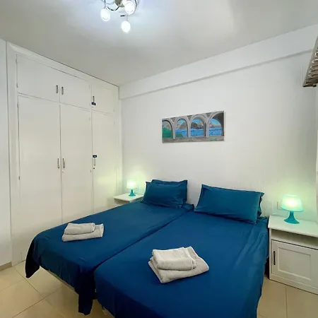 First Line To Sea, In Verdemar With Pool And Sea Views Nerja