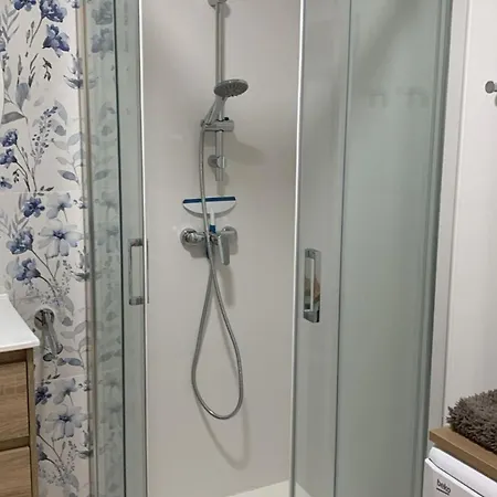 First Line To Sea, In Verdemar With Pool And Sea Views *