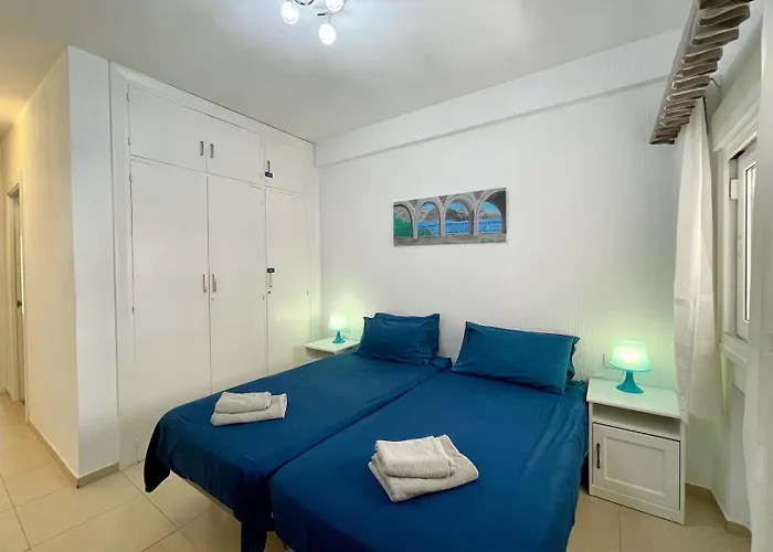 First Line To Sea, In Verdemar With Pool And Sea Views Nerja